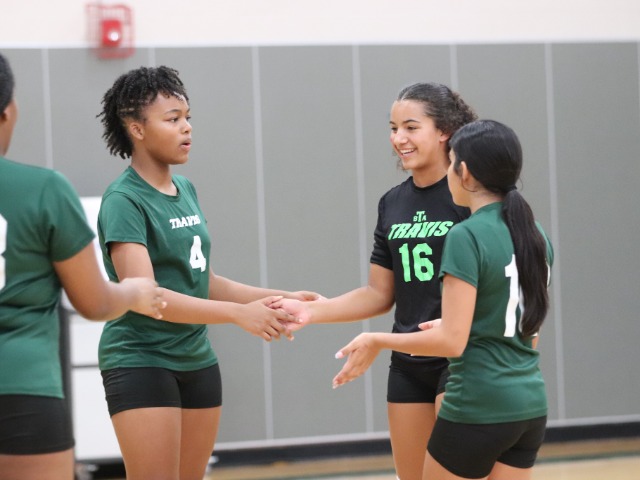 Lady Mustangs 8B Rally On Road, Outlast North Belton in Three-Set Thriller