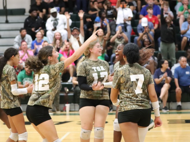LADY MUSTANGS 8A SWEEP LAMAR TO CLOSE OUT REGULAR SEASON ON A HIGH NOTE