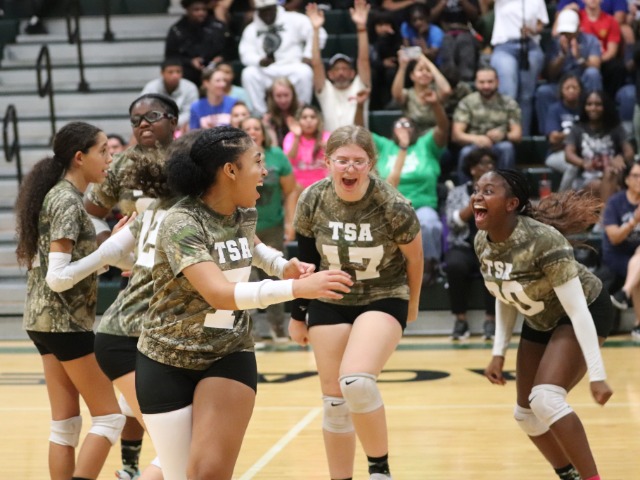 Lady Mustangs Sweep Lady Bulldogs 25-19, 25-19 at Mustang Gym to Improve to 7-3