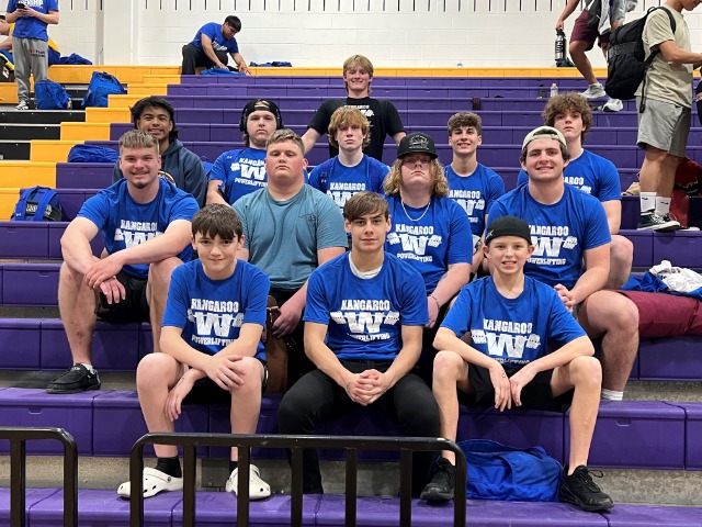 Regional Powerlifting; Daniel and Smith Advance to State