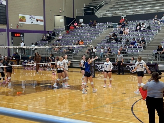 Cienega Leads Lady Roo Volleyball Over Mansfield 3-1