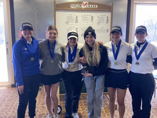 Lady Roo Golf Wins Preview Tournament