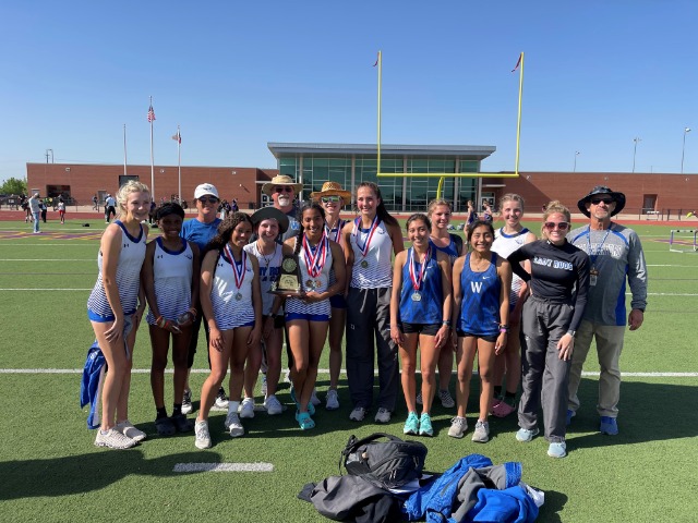 Girls Track Finishes Third at District Meet