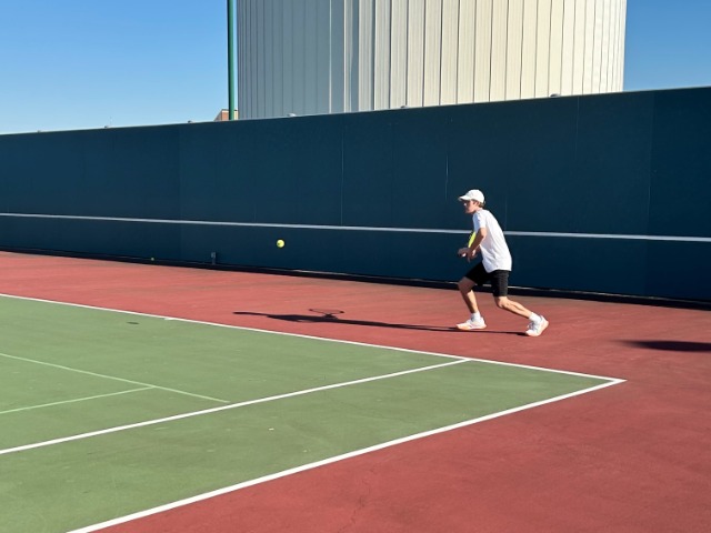 Roo Tennis Dominates North Crowley