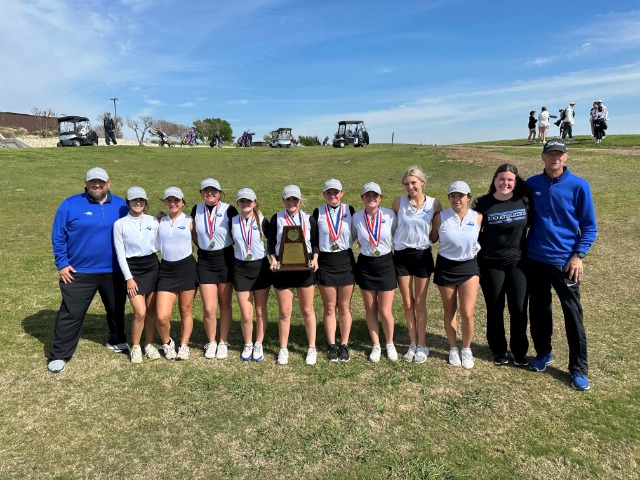 Girls Golf Wins the District Championship