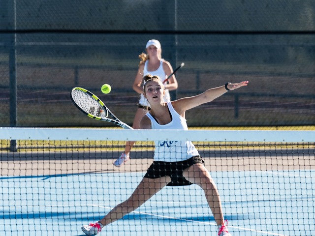 Roo Tennis Defeats Bell; Headed for the Playoffs