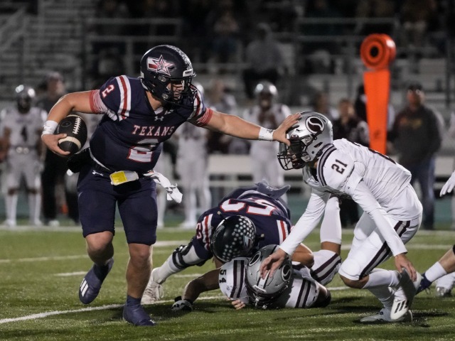 Cody Stoever leads Wimberley to victory over Sinton