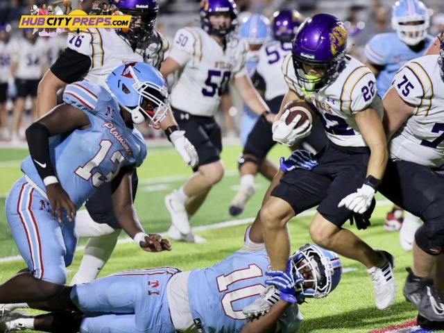 Bulldogs Roll to First Win of Season