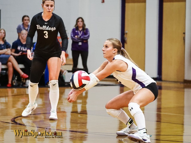 Volleyball Beats Midland, Ready for District Play
