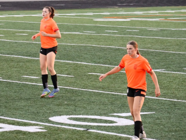 Girls Soccer Wins 7-1
