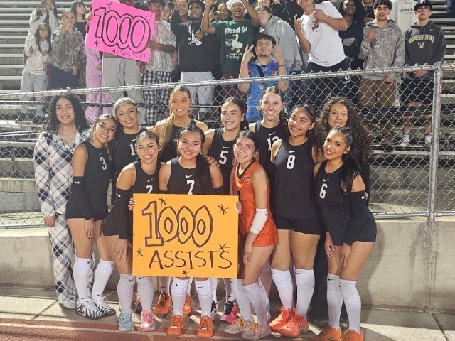 ISA REACHES 1000 CAREER VOLLEYBALL ASSISTS!