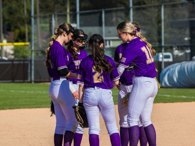 Girls Varsity Softball Senior Night