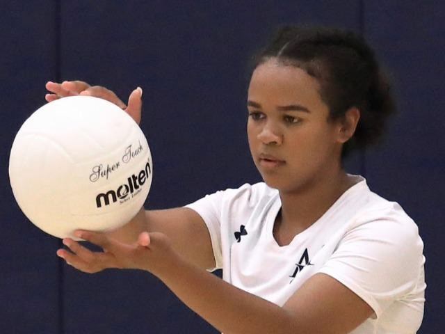 Mustangs Sweep Senior Night Matches Against Whitefield and King's Ridge