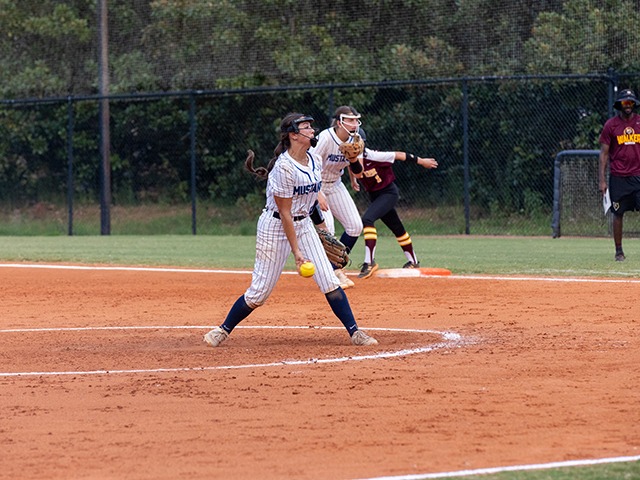Varsity Softball Snaps Skid with Wins Over Blessed Trinity, Chamblee