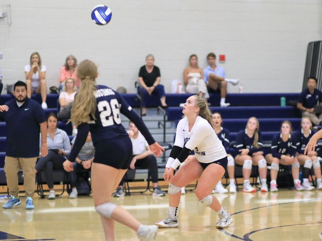 Varsity Volleyball Splits Home Opener with Chamblee and Locust Grove
