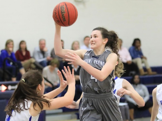 Girls Hoops Knocks Off WD Mohammed 46-26 in First Round of Region Tournament