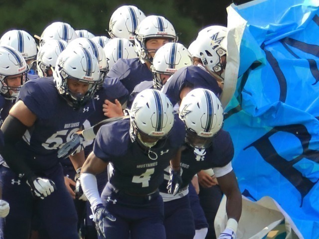 Mustang Fan Guide: Football at First Presbyterian Day