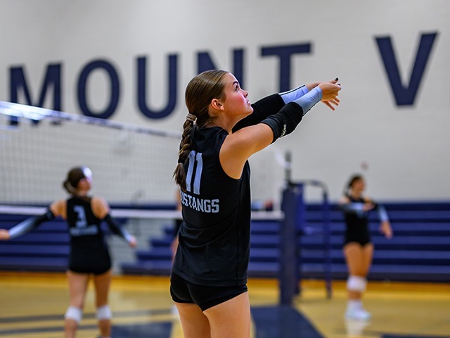 Varsity Volleyball Defeats North Cobb Christian, Drops to Northgate High School