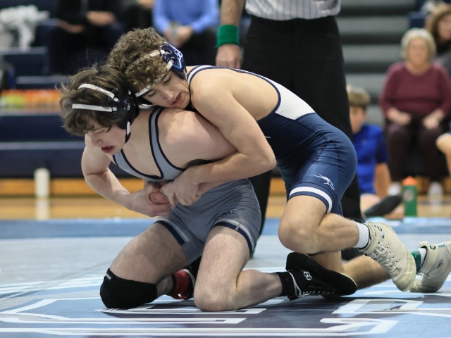 Wrestling Advances to Sectionals after Strong Showing at Area Duals