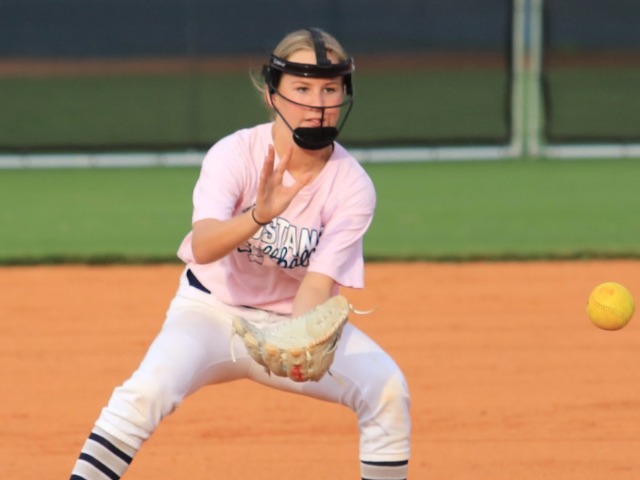 Softball Drops Road Contest to Dunwoody Wildcats, 17-9