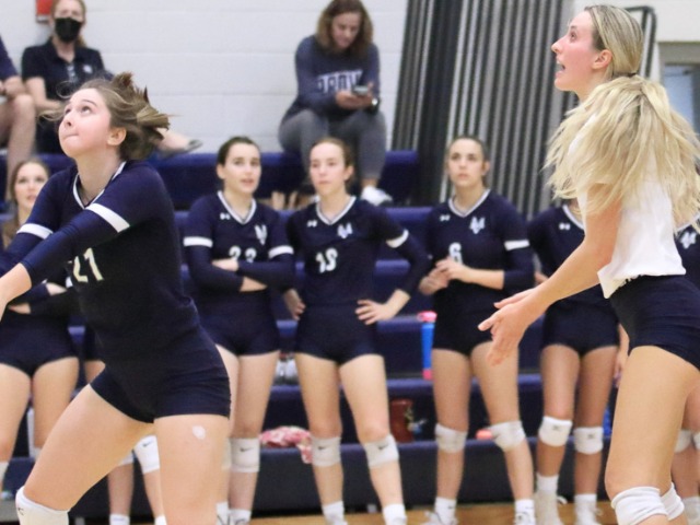Volleyball Earns Victories over Holy Innocents, Atlanta International