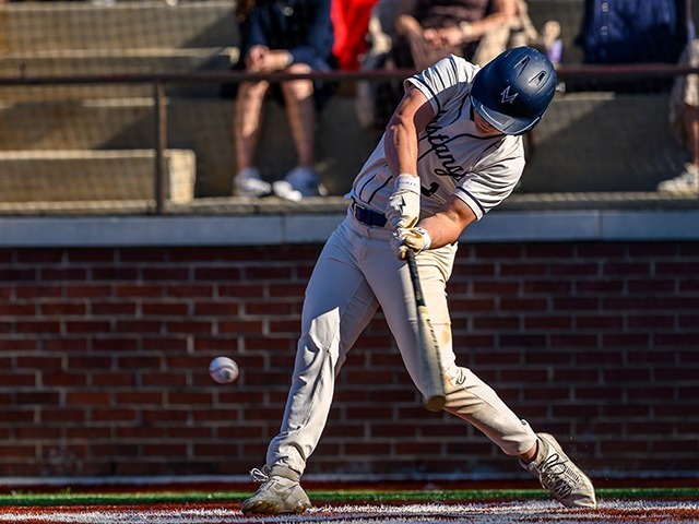 Late Inning Rally Sends Mustangs Past Weber Rams, 12-7