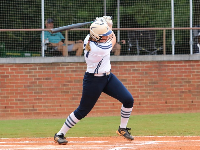 Softball Picks Up Fifth Straight with Victory Over Mt. Pisgah, 5-4.