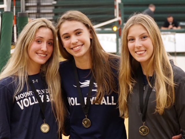 Mustangs Land Three on All-Region 5-1A Volleyball Team