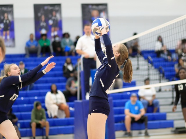 Volleyball Picks Up Region Road Wins Against Weber, Paideia