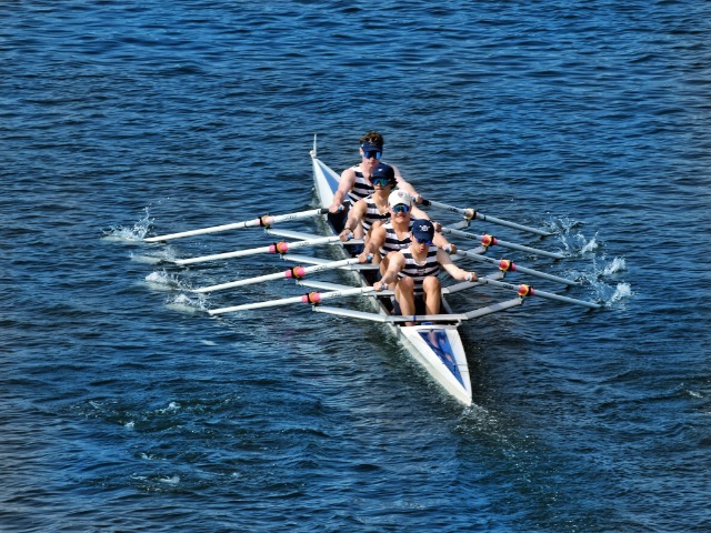 Two Boats Win at Garden State Rowing Championships