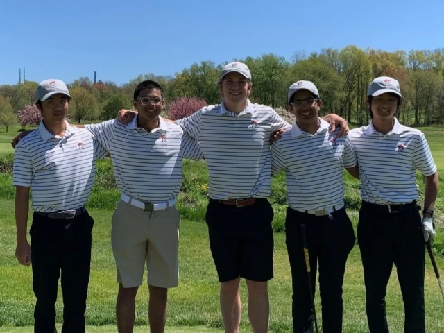 Boys' Golf Notches Third Straight Sectional Title