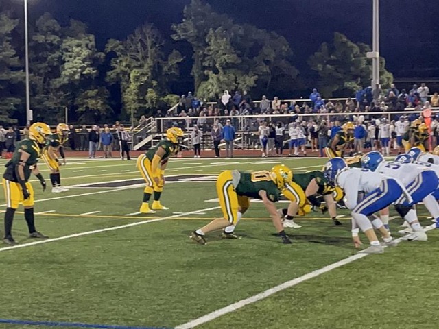 Red Bank Catholic football beats Wall with thrilling fourth quarter rally