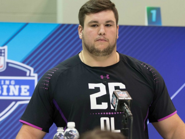 Former Casey Quenton Nelson Selected For NFL ProBowl