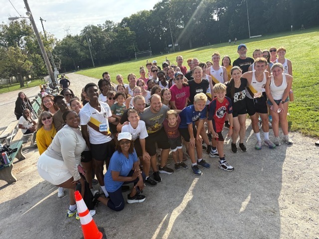 Cross Country gets ready for the regular season with the Spartan Mile