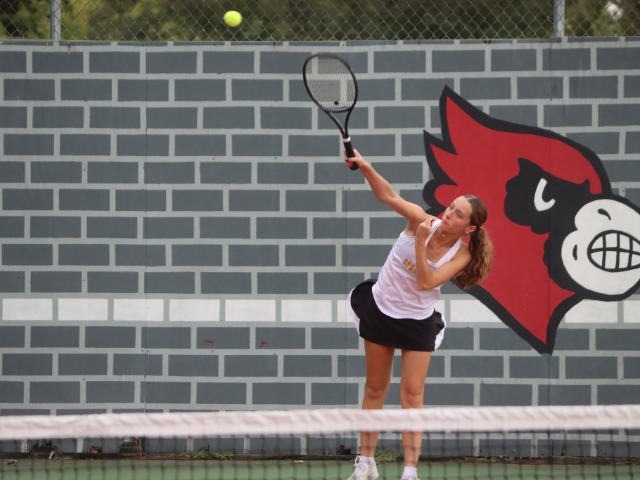 Girls Tennis wins 4-1 over Colerain