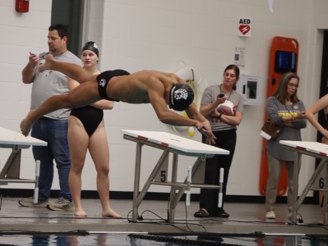 Roger Bacon announces partnership with Mascot Media