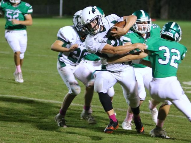 Marinaro accounts for 3 TDs in Bishops’ 33-6 win over Academic Magnet