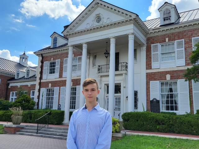 Cooper, Class of '24, Earns All-American Status for MIT