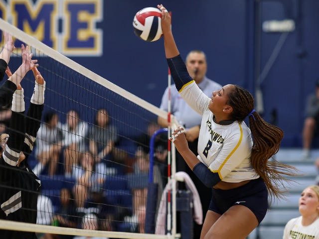 PCA Volleyball Owns the Court in Three-Set Victory