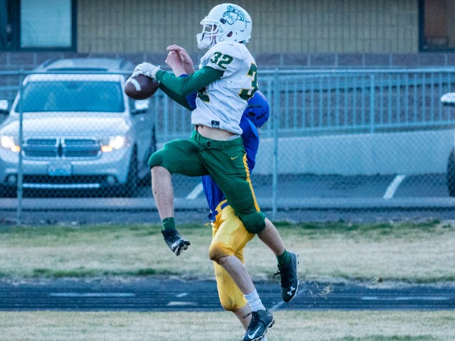 JV Football Finishes 4-0