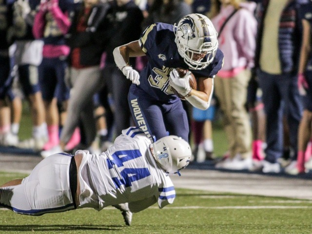 Image for Rice comes off bench to lead Bentonville West to 34-21 win against Rogers in 7A-West clash