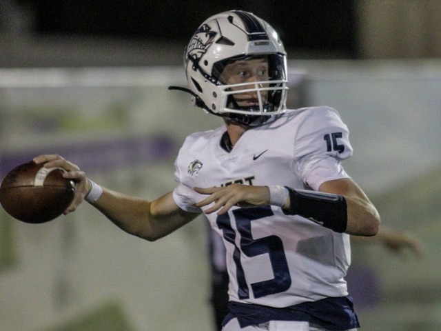 Rice comes off bench to lead Bentonville West to 34-21 win against Rogers in 7A-West clash