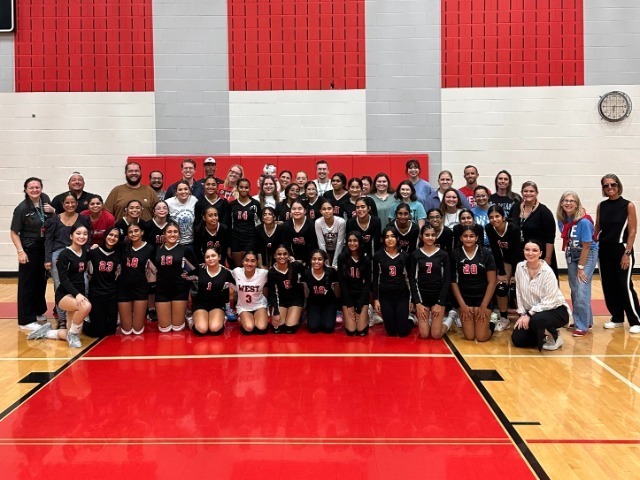7th Grade Girls Travel to Medlin for Second Game