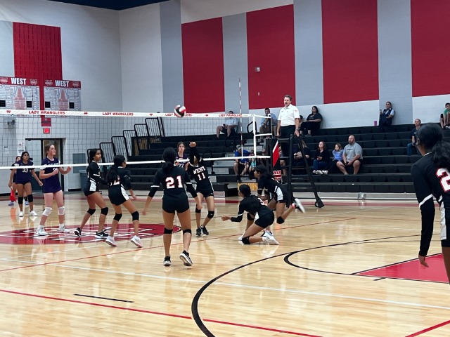 8th Volleyball steals a Win from Carroll