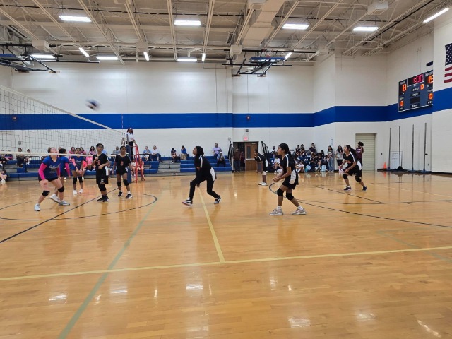 7th Grade Girls Travel to Medlin for Second Game