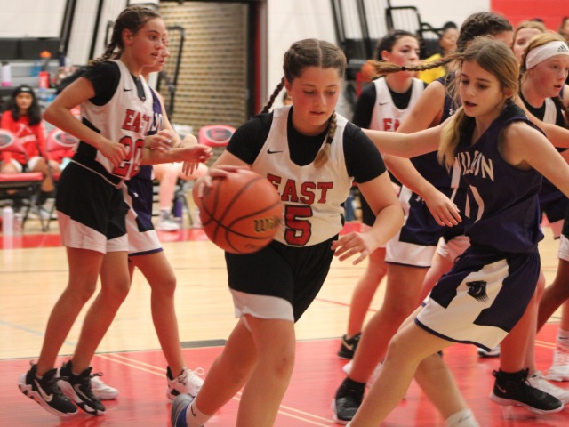 7th Lady Broncos Sweep Wilson 12/9