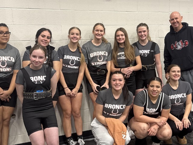 Girls Powerlifting Shows Strength at Andrew Billings/Waco ISD Invitational