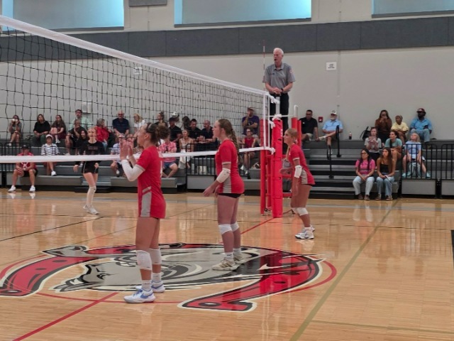 FRESHMAN VOLLEYBALL OPEN THE SEASON WITH A SWEEP!