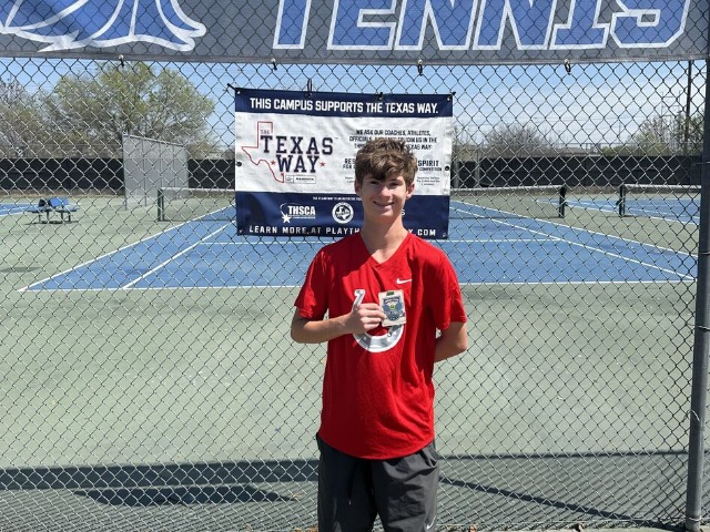 Jeremiah Battreall Signs with UMHB