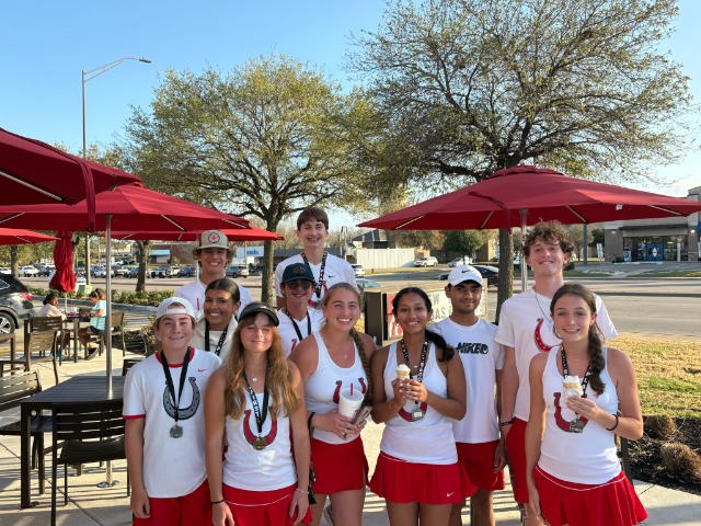 LBHS Tennis Wins Opening District Match Against Waco University